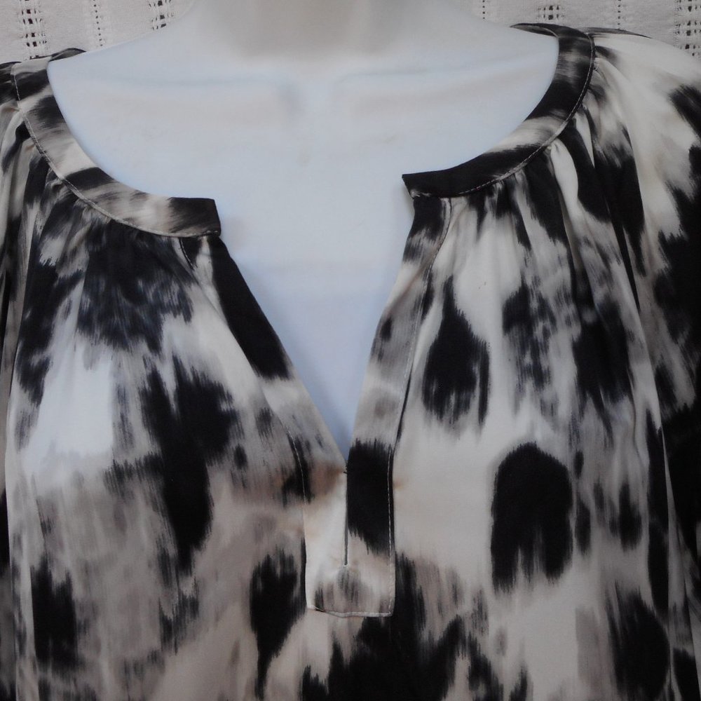 Apt. 9   Career blouse  Womens size 1X black white print